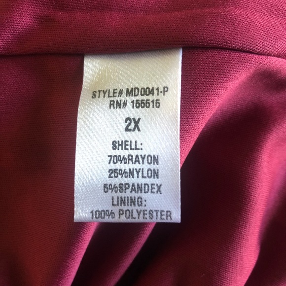 NWT -FOREVER 21 plus - Picture 3 of 9